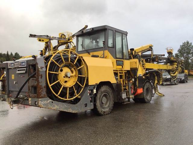Atlas Copco XE3C - ماكينات التعدين: صور 3 Atlas Copco XE3C - ماكينات التعدين: صور 3