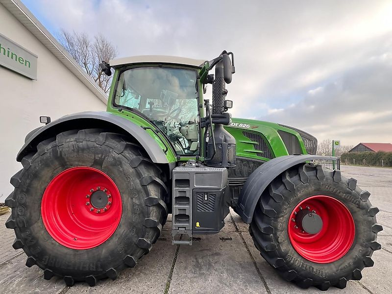 Fendt 826 Vario ProfiPlus NatureGreen - جرار: صور 5 Fendt 826 Vario ProfiPlus NatureGreen - جرار: صور 5