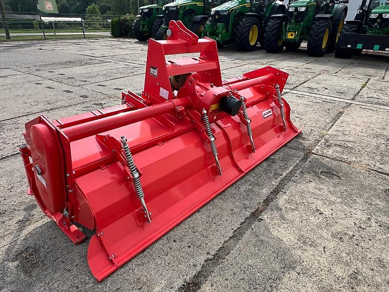 Maschio C280 Bodenfräse - محراث الدوار: صور 5 Maschio C280 Bodenfräse - محراث الدوار: صور 5