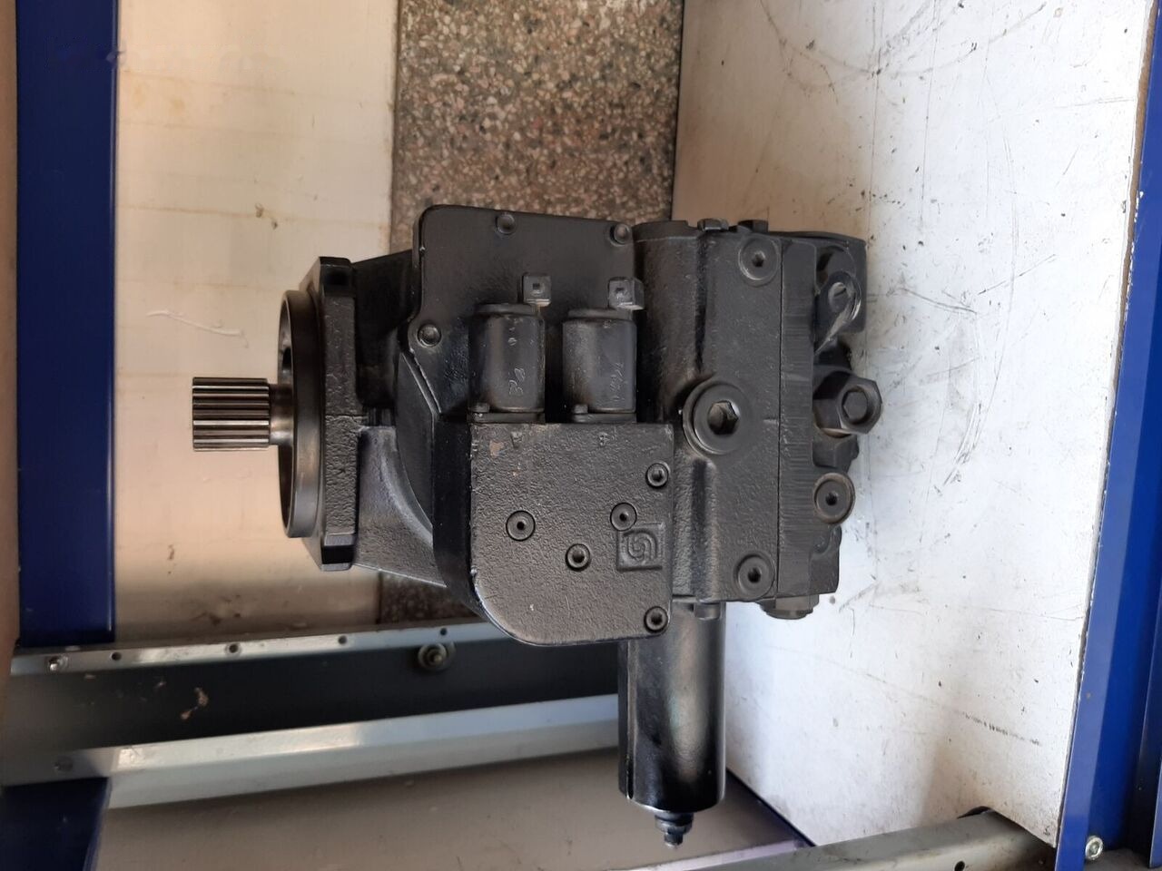 Sauer-Danfoss for construction roller - مضخة هيدروليكية - مدحلة: صور 2 Sauer-Danfoss for construction roller - مضخة هيدروليكية - مدحلة: صور 2