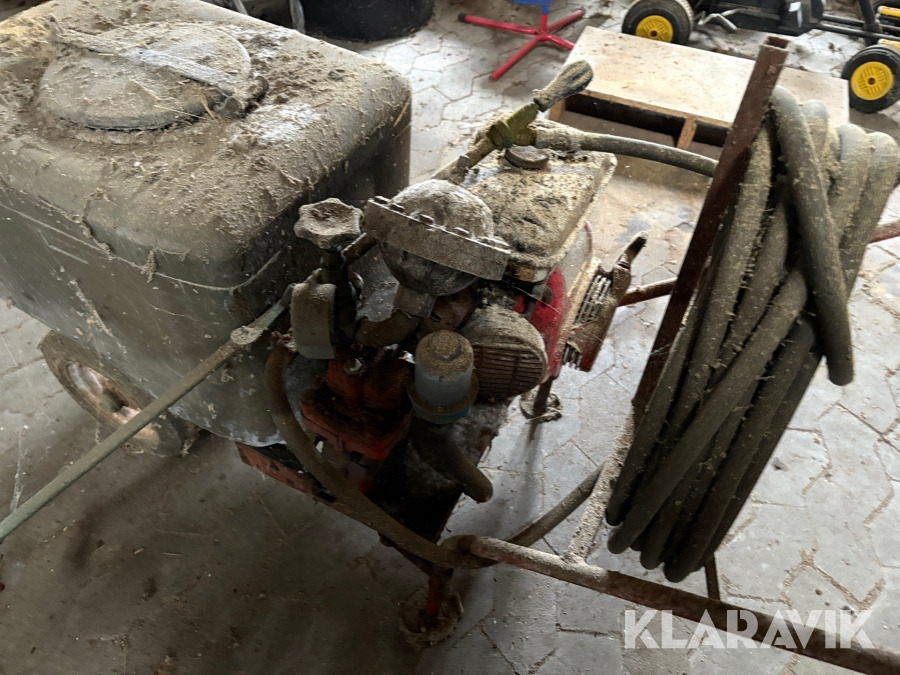 Sprøjte med Honda motor - الآلات والماكينات الزراعية: صور 5 Sprøjte med Honda motor - الآلات والماكينات الزراعية: صور 5