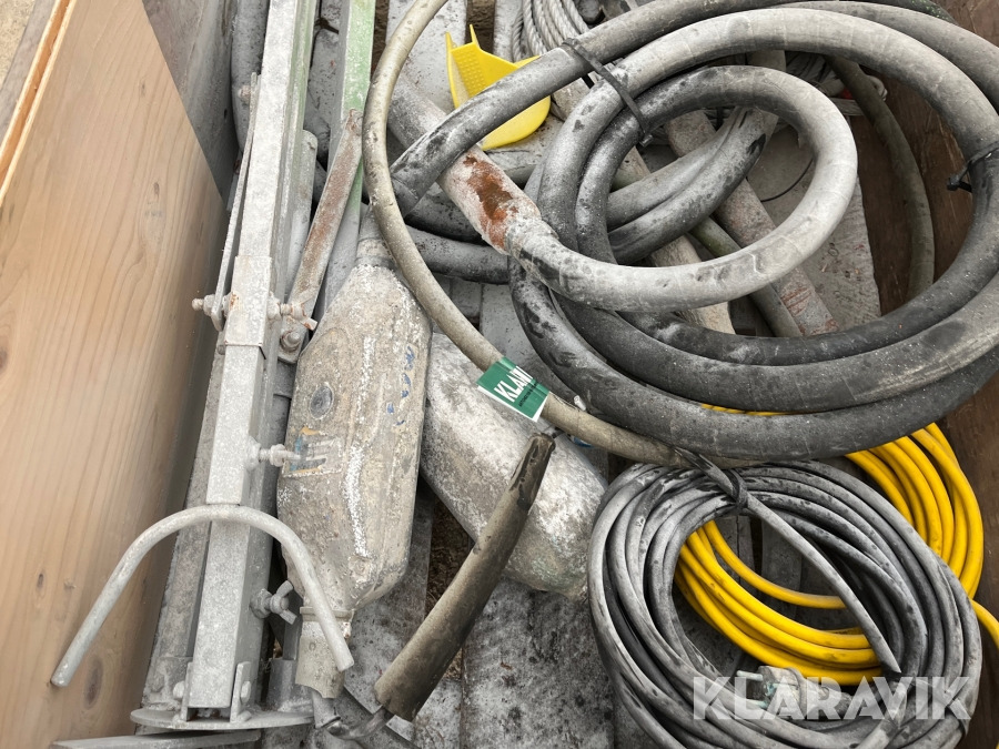 Stav vibrator Atlas Copco 3 styk - معدات البناء: صور 3 Stav vibrator Atlas Copco 3 styk - معدات البناء: صور 3