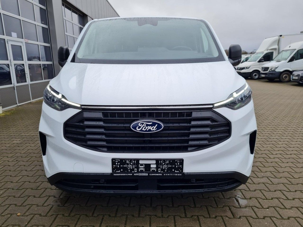 Ford Custom Kasten 320 L2 Trend ALU KLIMA LED TEMPOMA - فان المدمجة: صور 2 Ford Custom Kasten 320 L2 Trend ALU KLIMA LED TEMPOMA - فان المدمجة: صور 2