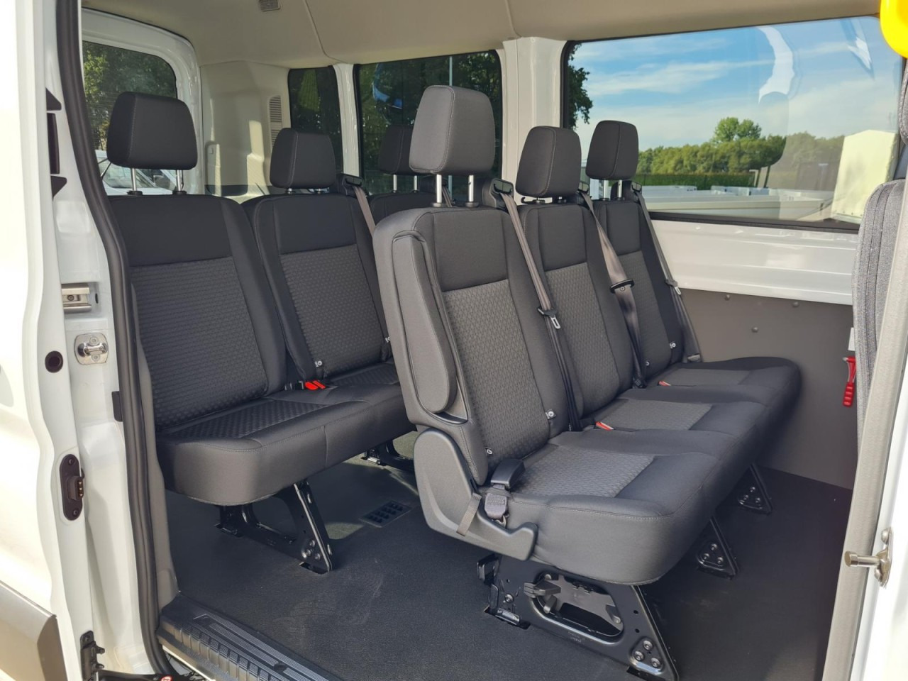 الشاحنات الصغيرة كابينة مزدوجة Ford Transit 350 Kombi TDCi L3 Trend 9 Sitzer AUTOMATIK: صور 13