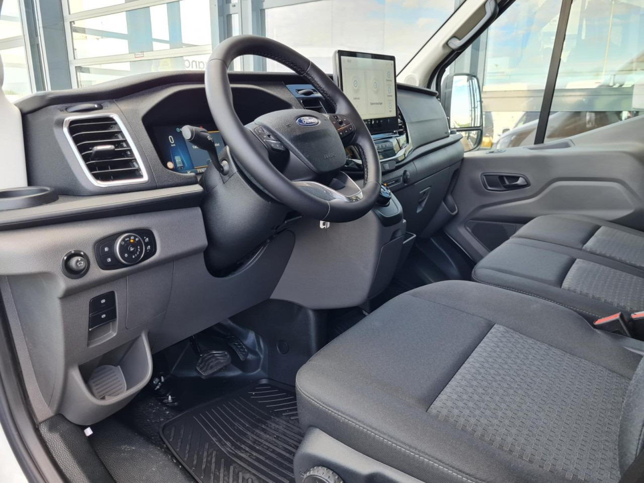 الشاحنات الصغيرة كابينة مزدوجة Ford Transit 350 Kombi TDCi L3 Trend 9 Sitzer AUTOMATIK: صور 7