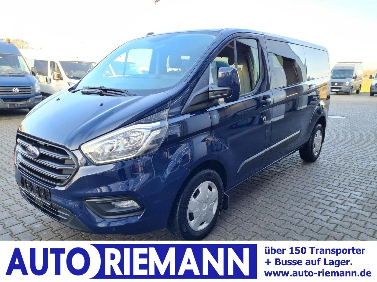 Ford Transit Custom Kombi 320 L2 Trend 9 Sitze KLIMA - ميكروباص: صور 1 Ford Transit Custom Kombi 320 L2 Trend 9 Sitze KLIMA - ميكروباص: صور 1