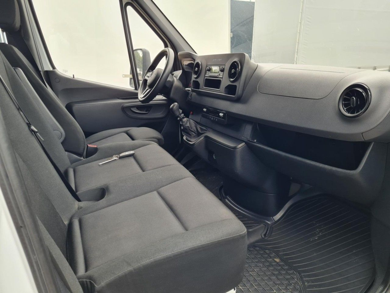 الشاحنات الصغيرة صندوق مغلق Mercedes-Benz Sprinter 315 CDI Koffer LBW RWD KLIMA TEMPOMAT: صور 12