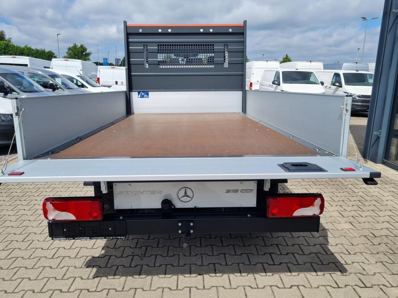 Mercedes-Benz Sprinter 315 DOKA CDI Lang L3 RWD AHK 3,5t - الشاحنات الصغيرة المسطحة, الشاحنات الصغيرة كابينة مزدوجة: صور 5 Mercedes-Benz Sprinter 315 DOKA CDI Lang L3 RWD AHK 3,5t - الشاحنات الصغيرة المسطحة, الشاحنات الصغيرة كابينة مزدوجة: صور 5