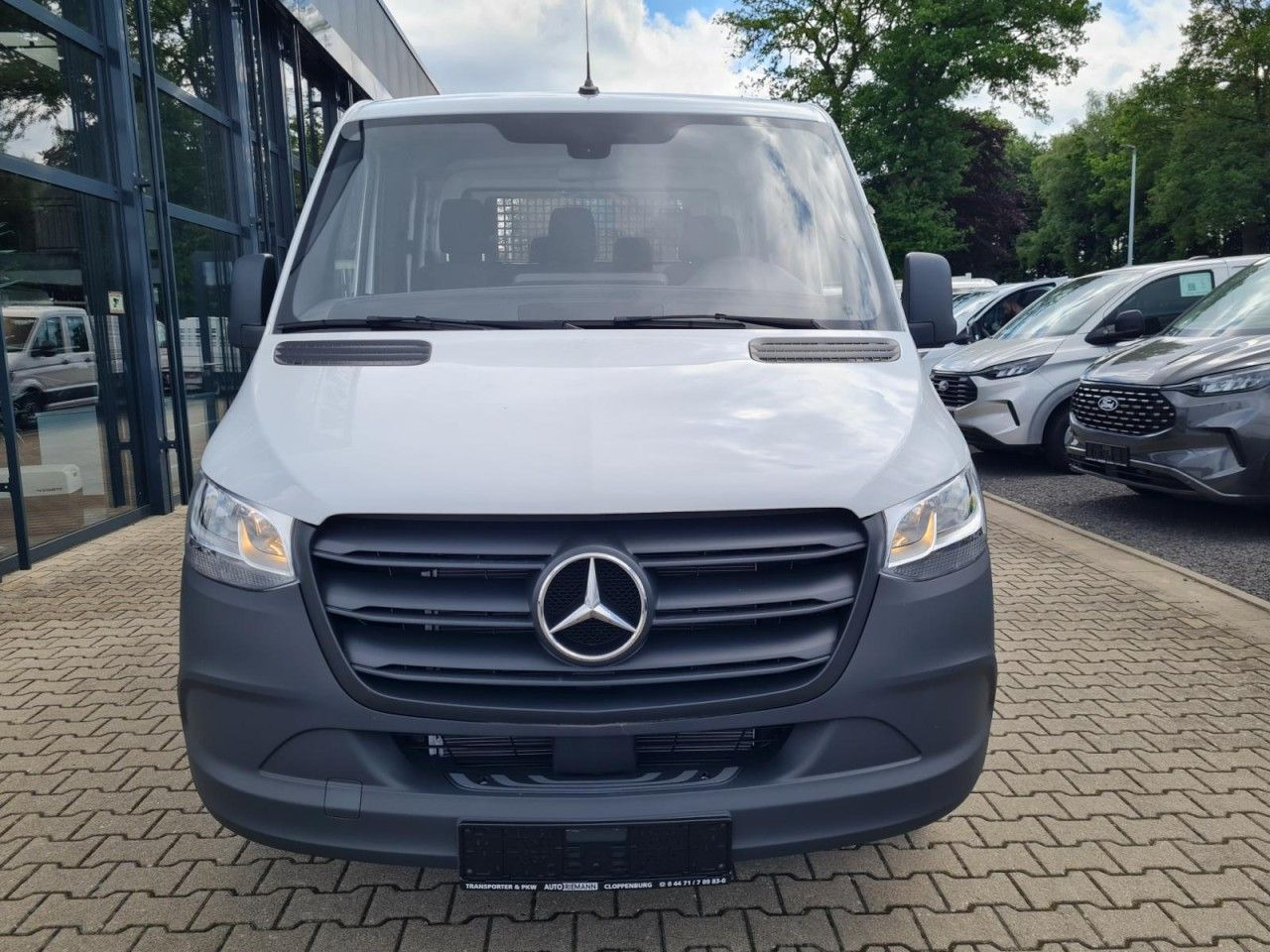 Mercedes-Benz Sprinter 315 DOKA CDI Lang L3 RWD AHK 3,5t - الشاحنات الصغيرة المسطحة, الشاحنات الصغيرة كابينة مزدوجة: صور 2 Mercedes-Benz Sprinter 315 DOKA CDI Lang L3 RWD AHK 3,5t - الشاحنات الصغيرة المسطحة, الشاحنات الصغيرة كابينة مزدوجة: صور 2
