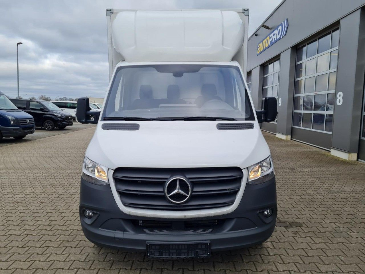 Mercedes-Benz Sprinter 315 Koffer lang MBux KLIMA NAVI TEMPOMA - الشاحنات الصغيرة صندوق مغلق: صور 2 Mercedes-Benz Sprinter 315 Koffer lang MBux KLIMA NAVI TEMPOMA - الشاحنات الصغيرة صندوق مغلق: صور 2
