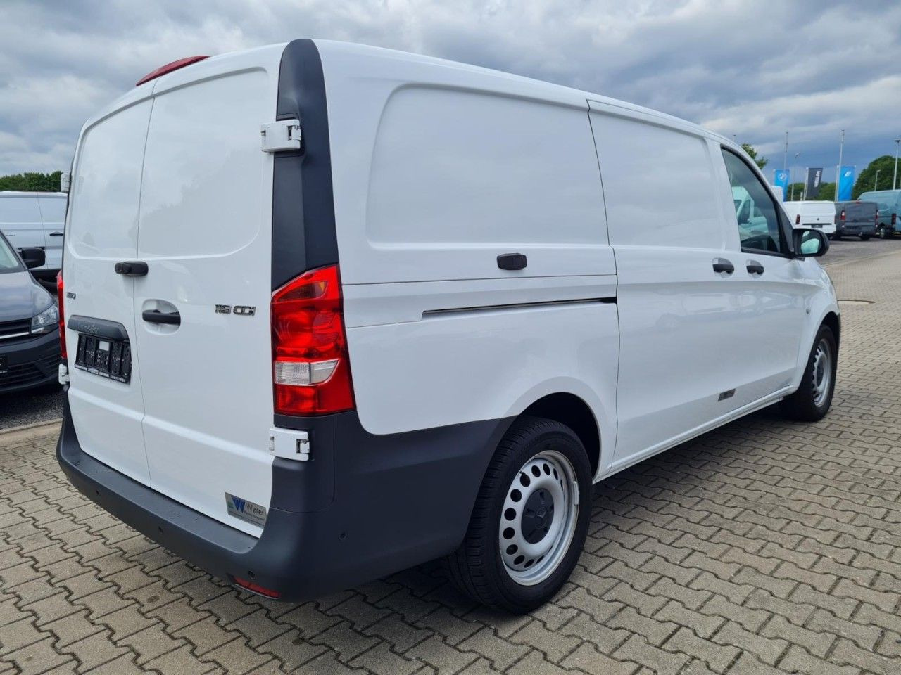 Mercedes-Benz Vito 116 Cdi Kühlkasten Stand + Fahrkühl. lang - الشاحنات الصغيرة المبردة: صور 5 Mercedes-Benz Vito 116 Cdi Kühlkasten Stand + Fahrkühl. lang - الشاحنات الصغيرة المبردة: صور 5