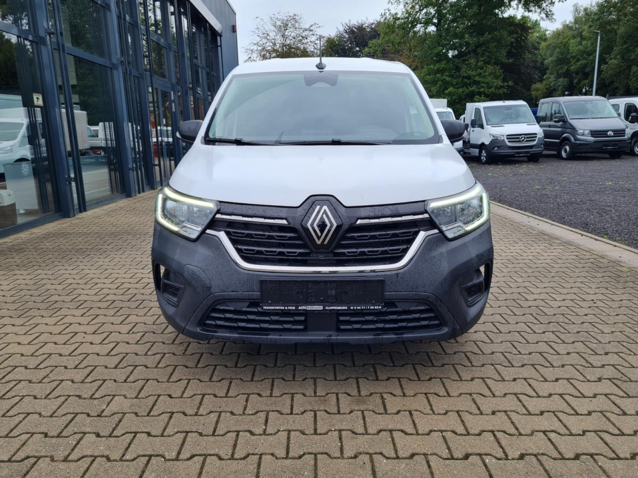 Renault Kangoo Van Kasten L1H1 TCe 1.3i KLIMA PDC TEMPOMAT - فان المدمجة: صور 2 Renault Kangoo Van Kasten L1H1 TCe 1.3i KLIMA PDC TEMPOMAT - فان المدمجة: صور 2