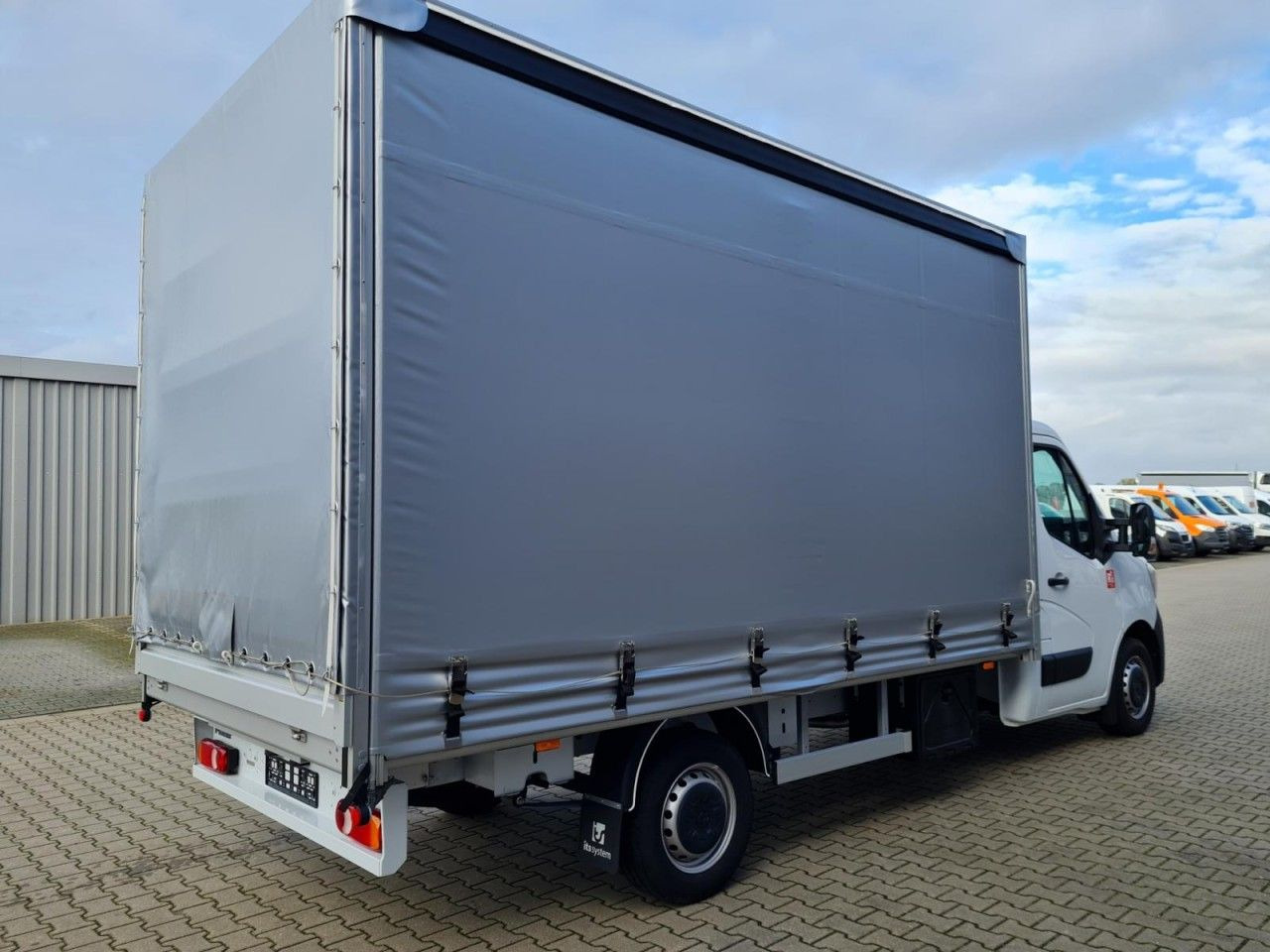 Renault Master 3,5t Pritsche Schiebe Plane ERGO KLIMA TE - الشاحنات الصغيرة ستائر: صور 2 Renault Master 3,5t Pritsche Schiebe Plane ERGO KLIMA TE - الشاحنات الصغيرة ستائر: صور 2