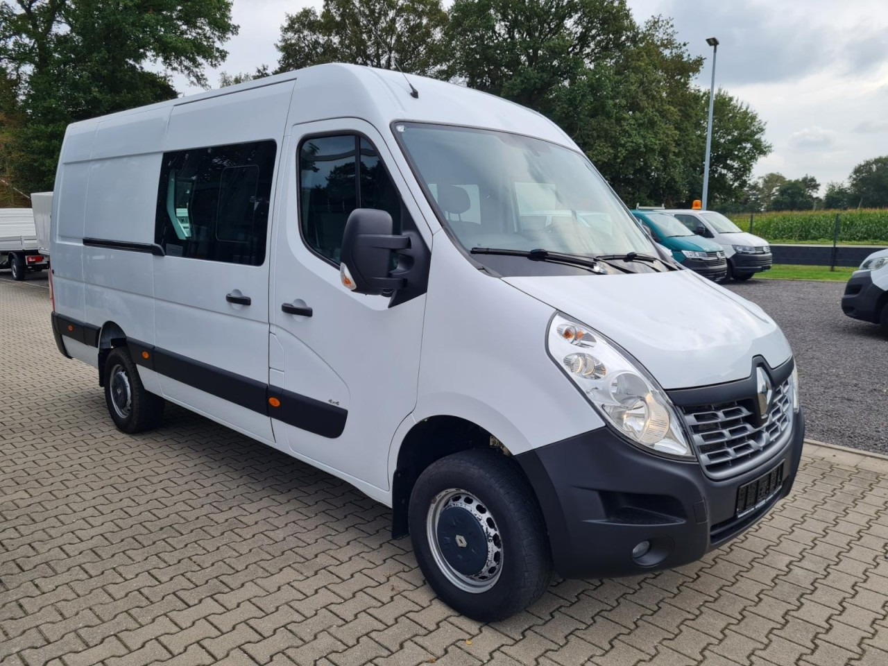Renault Master 35 Kasten LR Doka 6-Sitze 4x4 Allrad AHK KLIMA PDC - فان, الشاحنات الصغيرة كابينة مزدوجة: صور 3 Renault Master 35 Kasten LR Doka 6-Sitze 4x4 Allrad AHK KLIMA PDC - فان, الشاحنات الصغيرة كابينة مزدوجة: صور 3