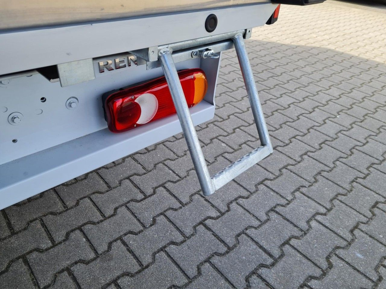 الشاحنات الصغيرة صندوق مغلق Renault Master 35 New Möbel Koffer KLIMA KOMFORT TEMPOMA: صور 21