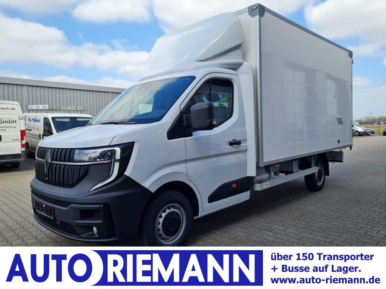 Renault Master 35 New Möbel Koffer KLIMA KOMFORT TEMPOMA - الشاحنات الصغيرة صندوق مغلق: صور 1 Renault Master 35 New Möbel Koffer KLIMA KOMFORT TEMPOMA - الشاحنات الصغيرة صندوق مغلق: صور 1