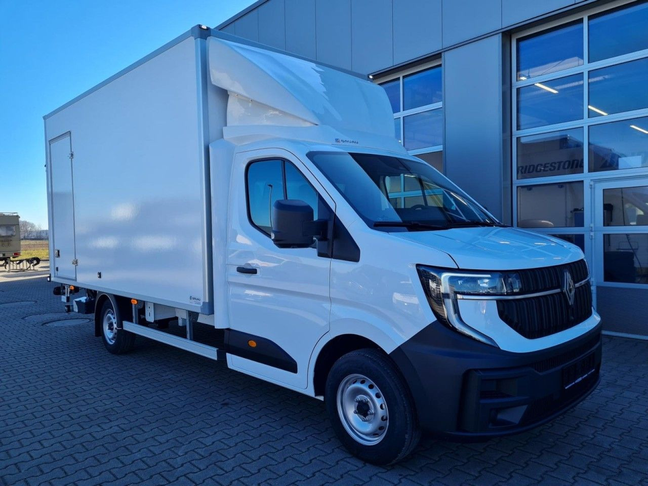 Renault Master 35 New Möbel Koffer LBW KLIMA TEMPOMAT - الشاحنات الصغيرة صندوق مغلق: صور 3 Renault Master 35 New Möbel Koffer LBW KLIMA TEMPOMAT - الشاحنات الصغيرة صندوق مغلق: صور 3