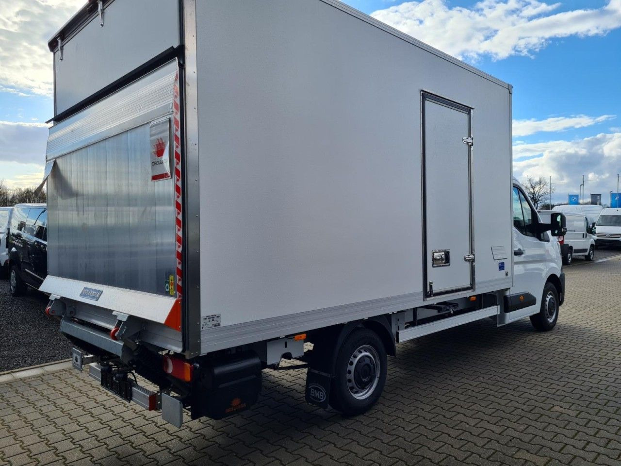 Renault Master 35 New Möbel Koffer LBW LUFTFEDERUNG KAME - الشاحنات الصغيرة صندوق مغلق: صور 4 Renault Master 35 New Möbel Koffer LBW LUFTFEDERUNG KAME - الشاحنات الصغيرة صندوق مغلق: صور 4