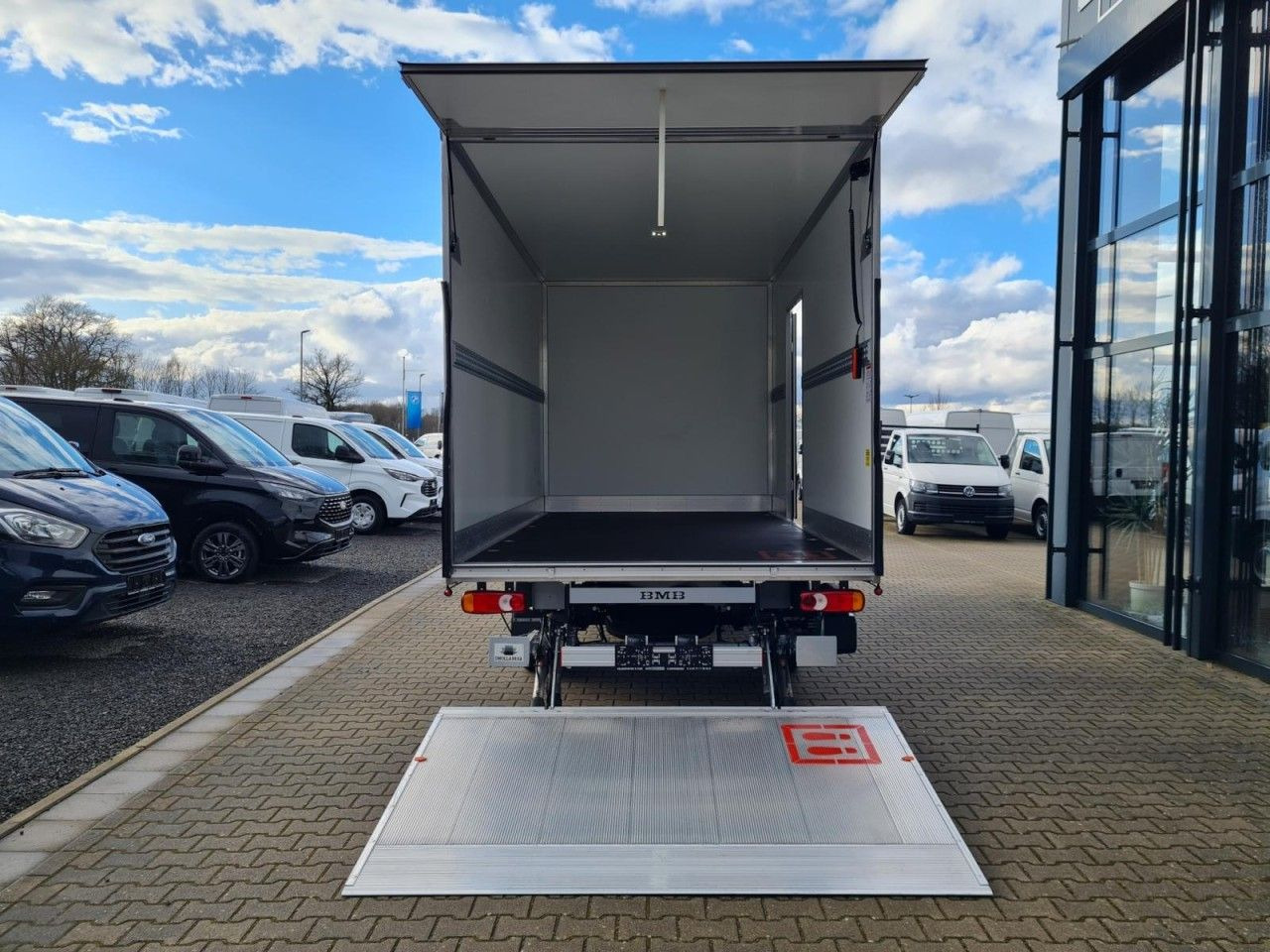 Renault Master 35 New Möbel Koffer LBW LUFTFEDERUNG KAME - الشاحنات الصغيرة صندوق مغلق: صور 5 Renault Master 35 New Möbel Koffer LBW LUFTFEDERUNG KAME - الشاحنات الصغيرة صندوق مغلق: صور 5