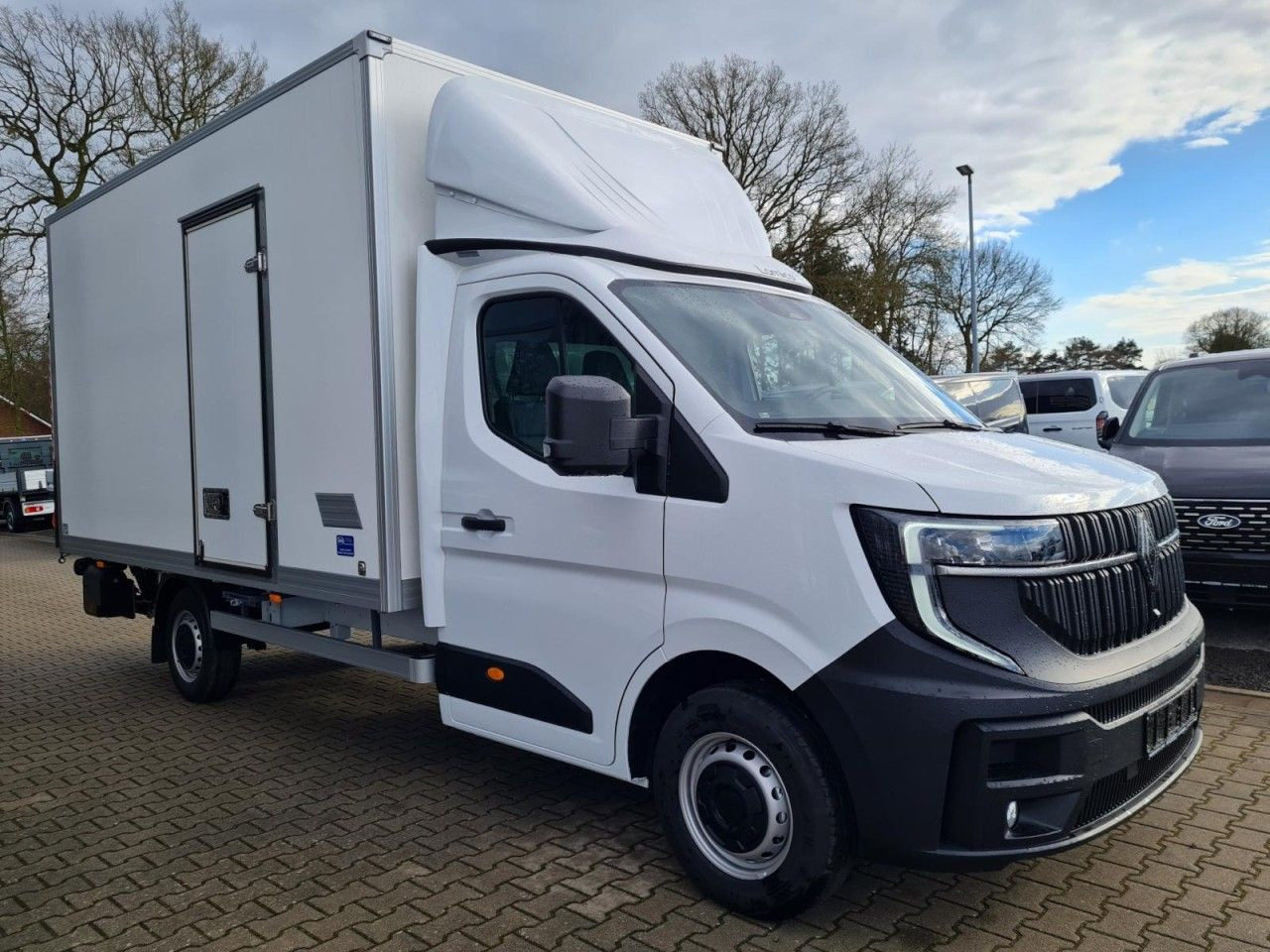 Renault Master 35 New Möbel Koffer LBW LUFTFEDERUNG KAME - الشاحنات الصغيرة صندوق مغلق: صور 3 Renault Master 35 New Möbel Koffer LBW LUFTFEDERUNG KAME - الشاحنات الصغيرة صندوق مغلق: صور 3