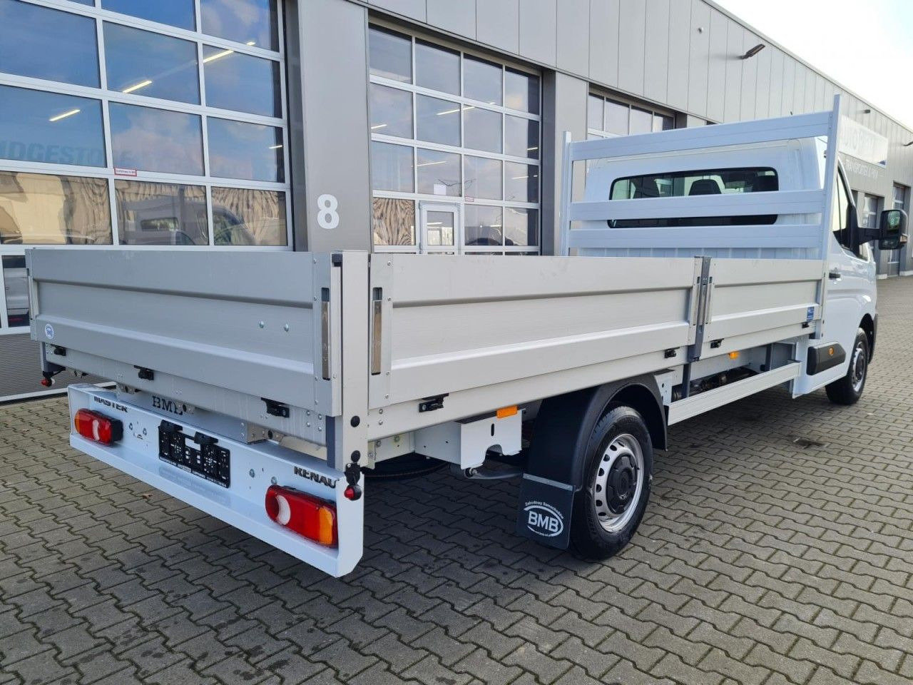 Renault Master New 35 Pritsche lang KLIMA KOMFORT TEMPOM - الشاحنات الصغيرة المسطحة: صور 4 Renault Master New 35 Pritsche lang KLIMA KOMFORT TEMPOM - الشاحنات الصغيرة المسطحة: صور 4