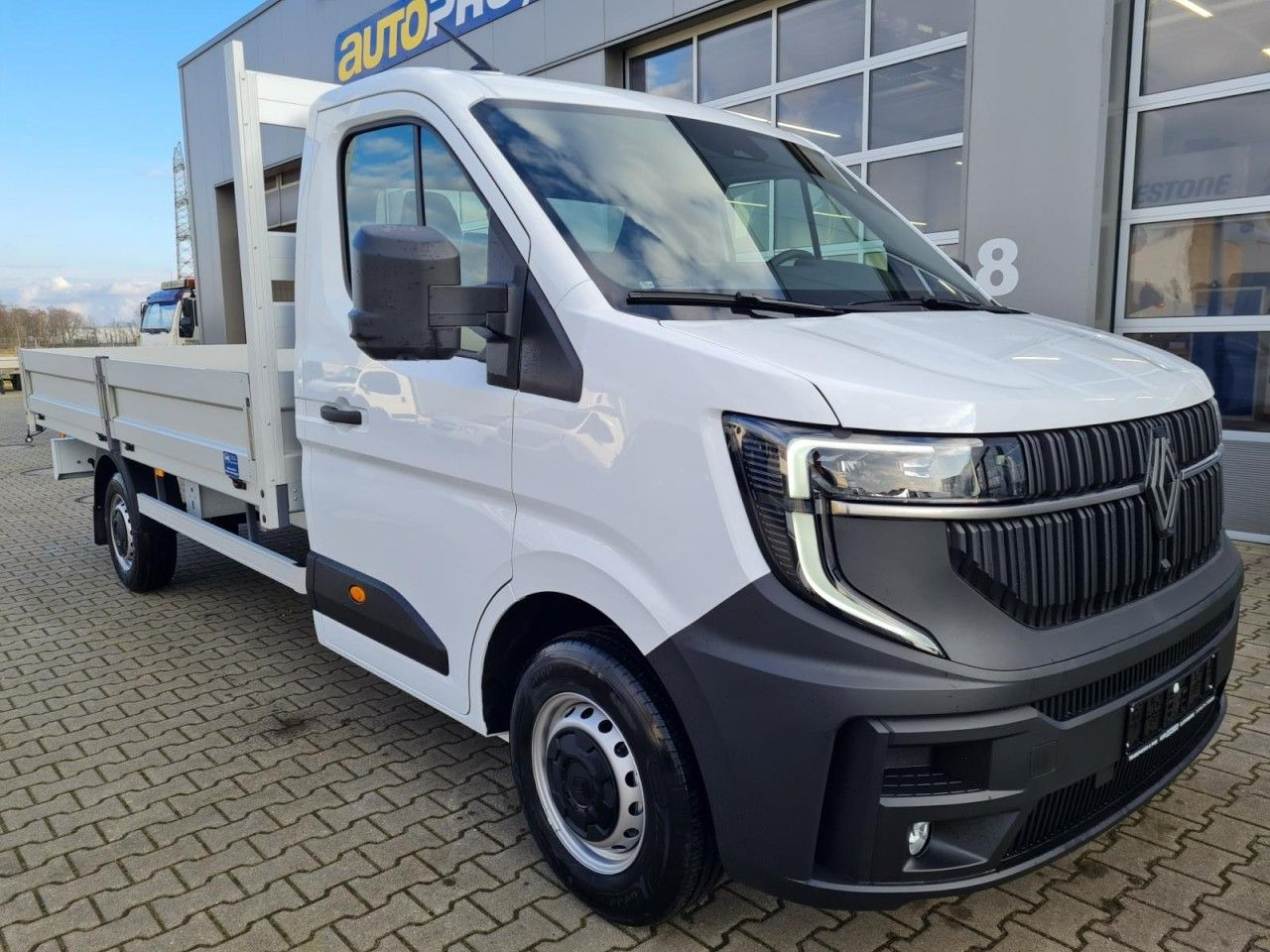 Renault Master New 35 Pritsche lang KLIMA KOMFORT TEMPOM - الشاحنات الصغيرة المسطحة: صور 3 Renault Master New 35 Pritsche lang KLIMA KOMFORT TEMPOM - الشاحنات الصغيرة المسطحة: صور 3