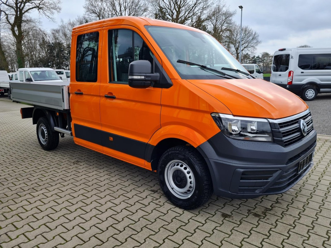 Volkswagen Crafter 35 Doka TDI MR AHK ERGO KLIMA Tempomat - الشاحنات الصغيرة المسطحة, الشاحنات الصغيرة كابينة مزدوجة: صور 4 Volkswagen Crafter 35 Doka TDI MR AHK ERGO KLIMA Tempomat - الشاحنات الصغيرة المسطحة, الشاحنات الصغيرة كابينة مزدوجة: صور 4