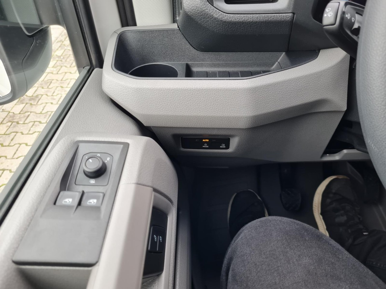 الشاحنات الصغيرة المسطحة, الشاحنات الصغيرة كابينة مزدوجة Volkswagen Crafter 35 Doka TDI Pritsche lang L4 KLIMA TEMPOMAT: صور 17