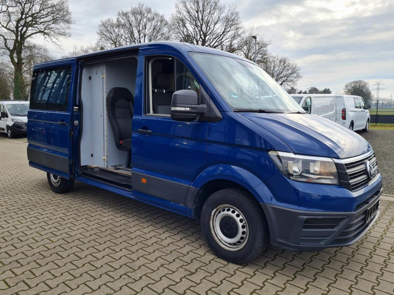Volkswagen Crafter 35 Kasten Plus Doka mixto NAVI AHK 6 Sit - فان, الشاحنات الصغيرة كابينة مزدوجة: صور 4 Volkswagen Crafter 35 Kasten Plus Doka mixto NAVI AHK 6 Sit - فان, الشاحنات الصغيرة كابينة مزدوجة: صور 4
