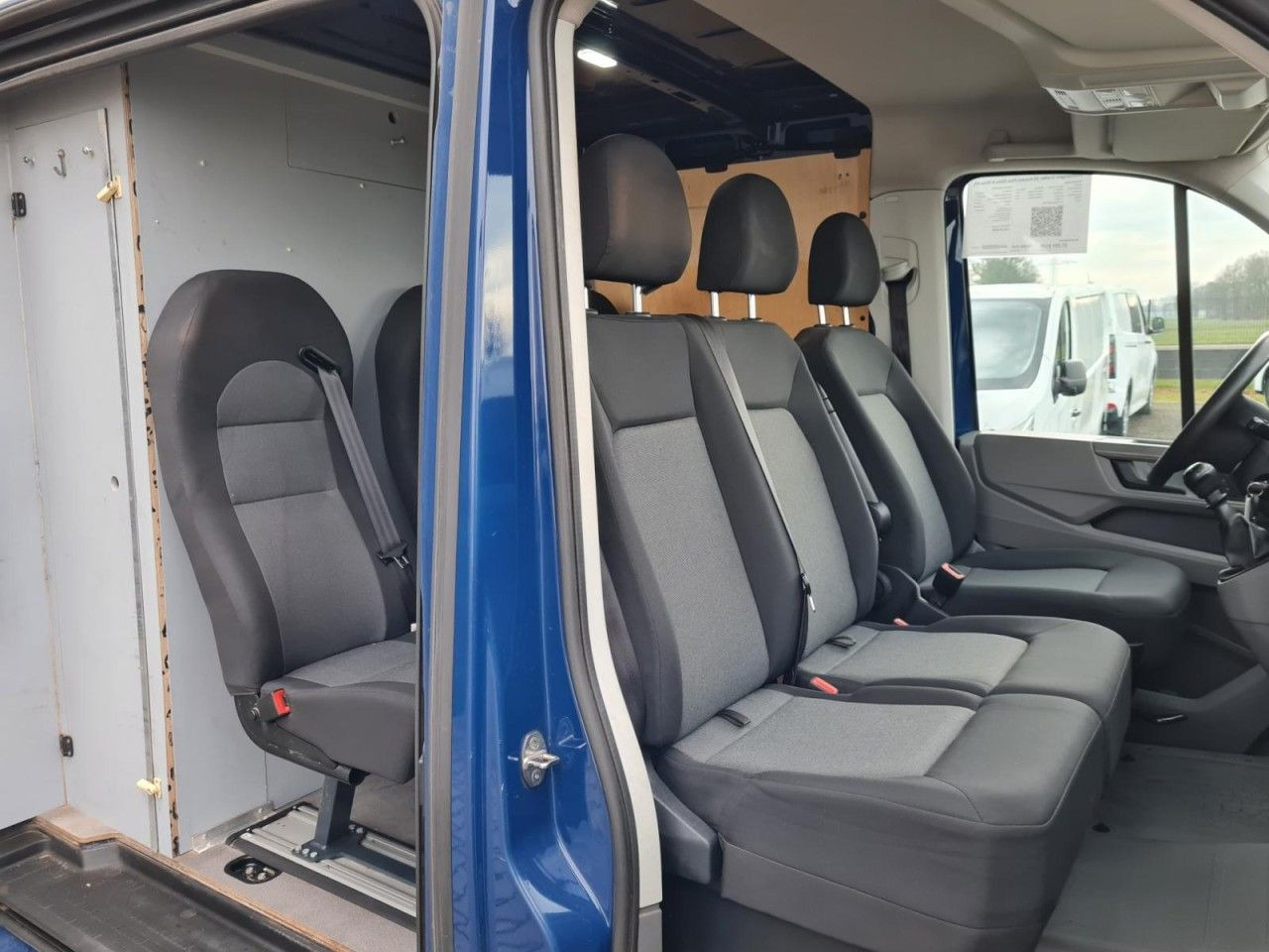 Volkswagen Crafter 35 Kasten Plus Doka mixto NAVI AHK 6 Sit - فان, الشاحنات الصغيرة كابينة مزدوجة: صور 5 Volkswagen Crafter 35 Kasten Plus Doka mixto NAVI AHK 6 Sit - فان, الشاحنات الصغيرة كابينة مزدوجة: صور 5