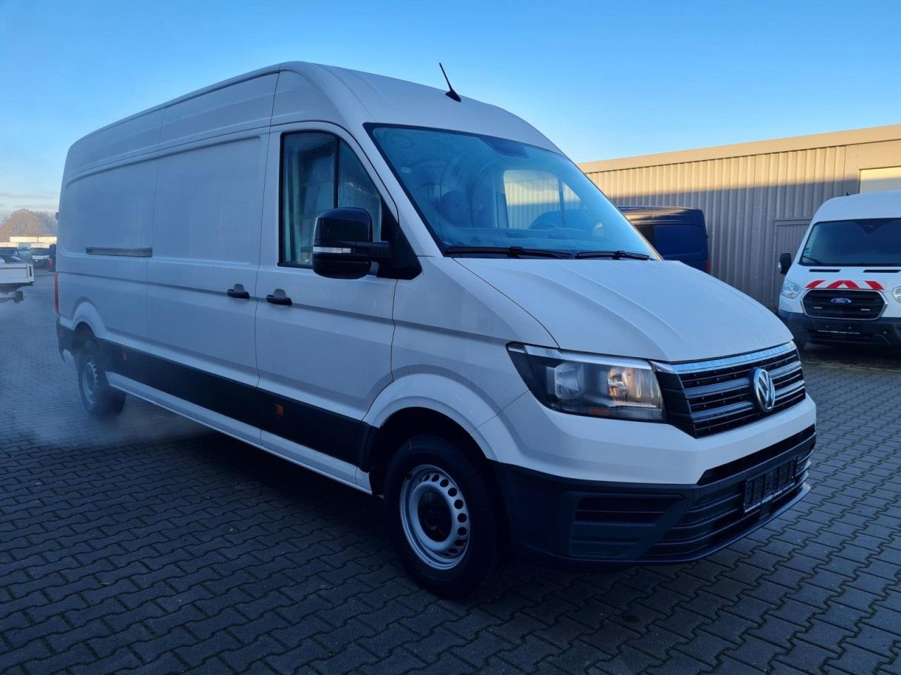 Volkswagen Crafter 35 Kasten lang L4H2 KAMERA NAVI_APP HOLZ - فان: صور 3 Volkswagen Crafter 35 Kasten lang L4H2 KAMERA NAVI_APP HOLZ - فان: صور 3