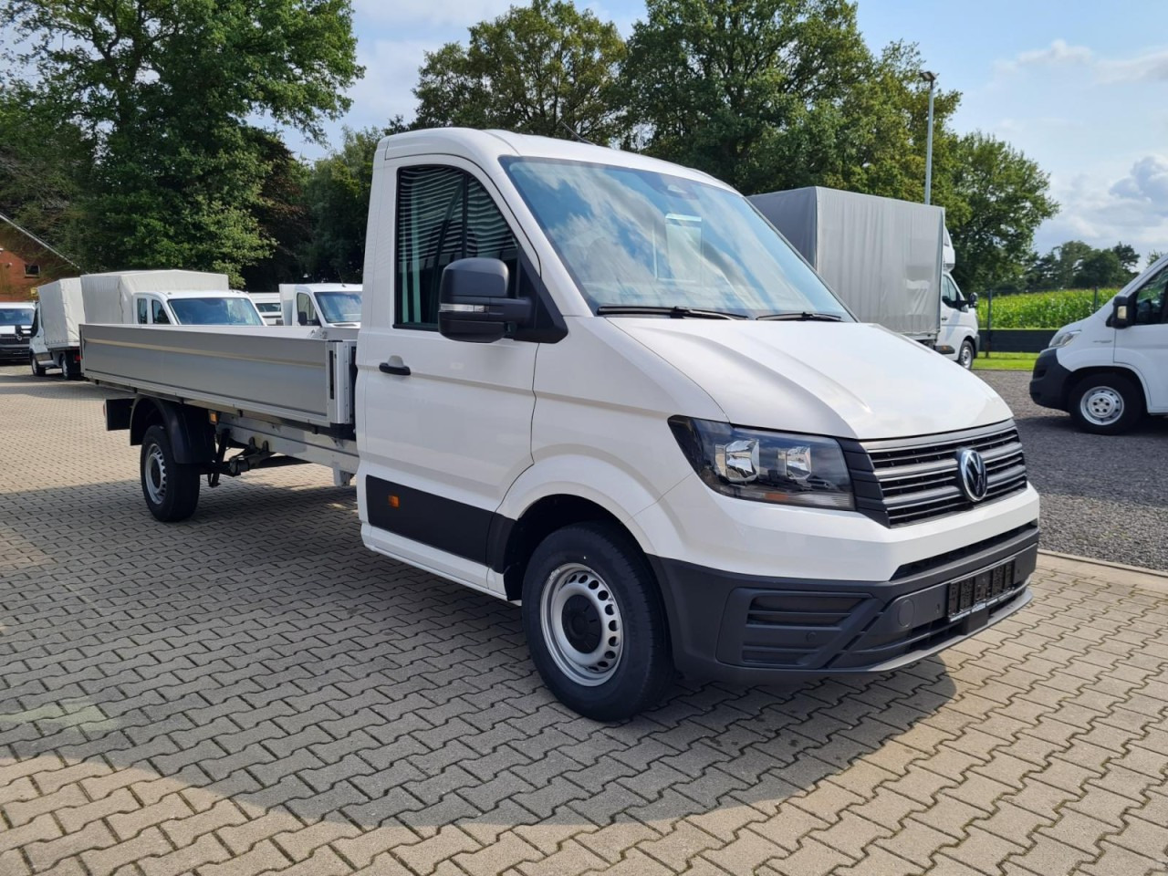 Volkswagen Crafter 35 Pritsche L4 lang KLIMA NAVI/APP TEMPOMAT - الشاحنات الصغيرة المسطحة: صور 3 Volkswagen Crafter 35 Pritsche L4 lang KLIMA NAVI/APP TEMPOMAT - الشاحنات الصغيرة المسطحة: صور 3