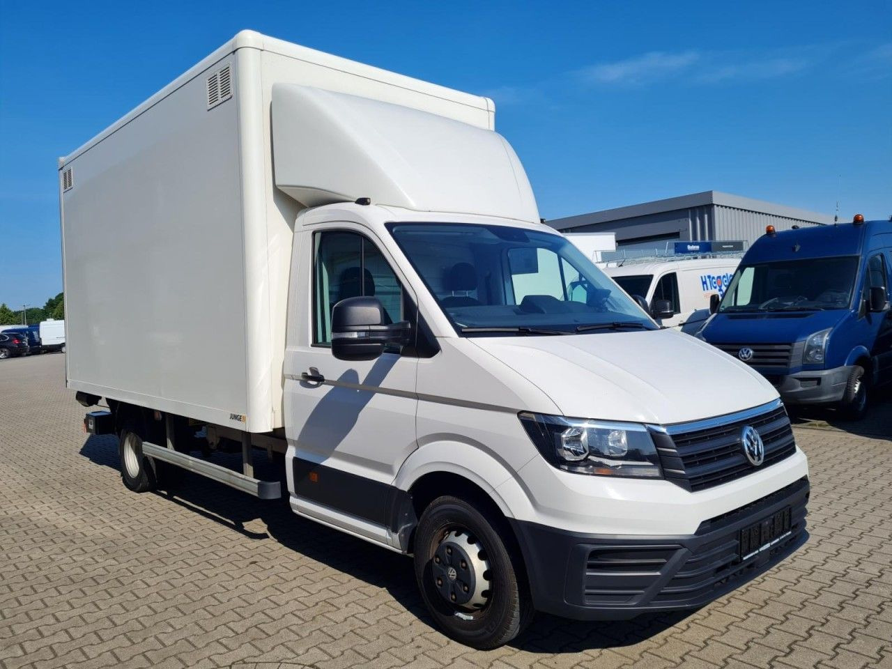 Volkswagen Crafter 50 Koffer hoch 2.0 TDI LBW KLIMA KAMERA - الشاحنات الصغيرة صندوق مغلق: صور 3 Volkswagen Crafter 50 Koffer hoch 2.0 TDI LBW KLIMA KAMERA - الشاحنات الصغيرة صندوق مغلق: صور 3