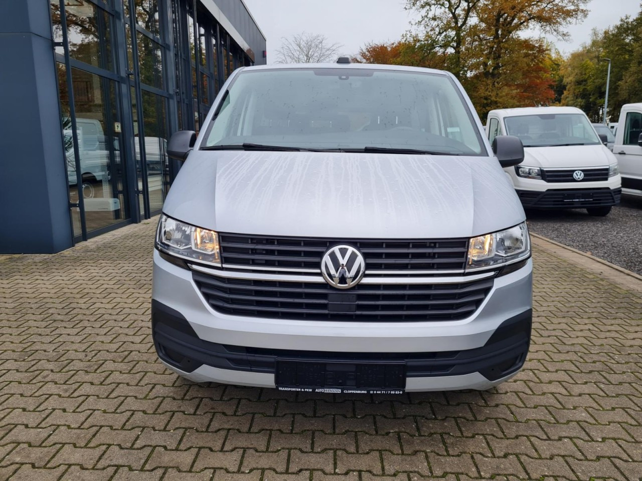 Volkswagen T6.1 Caravelle TDI lang 9 Sitzer 2 Schiebetüren Trendl. - صغيرة, ميكروباص: صور 2 Volkswagen T6.1 Caravelle TDI lang 9 Sitzer 2 Schiebetüren Trendl. - صغيرة, ميكروباص: صور 2