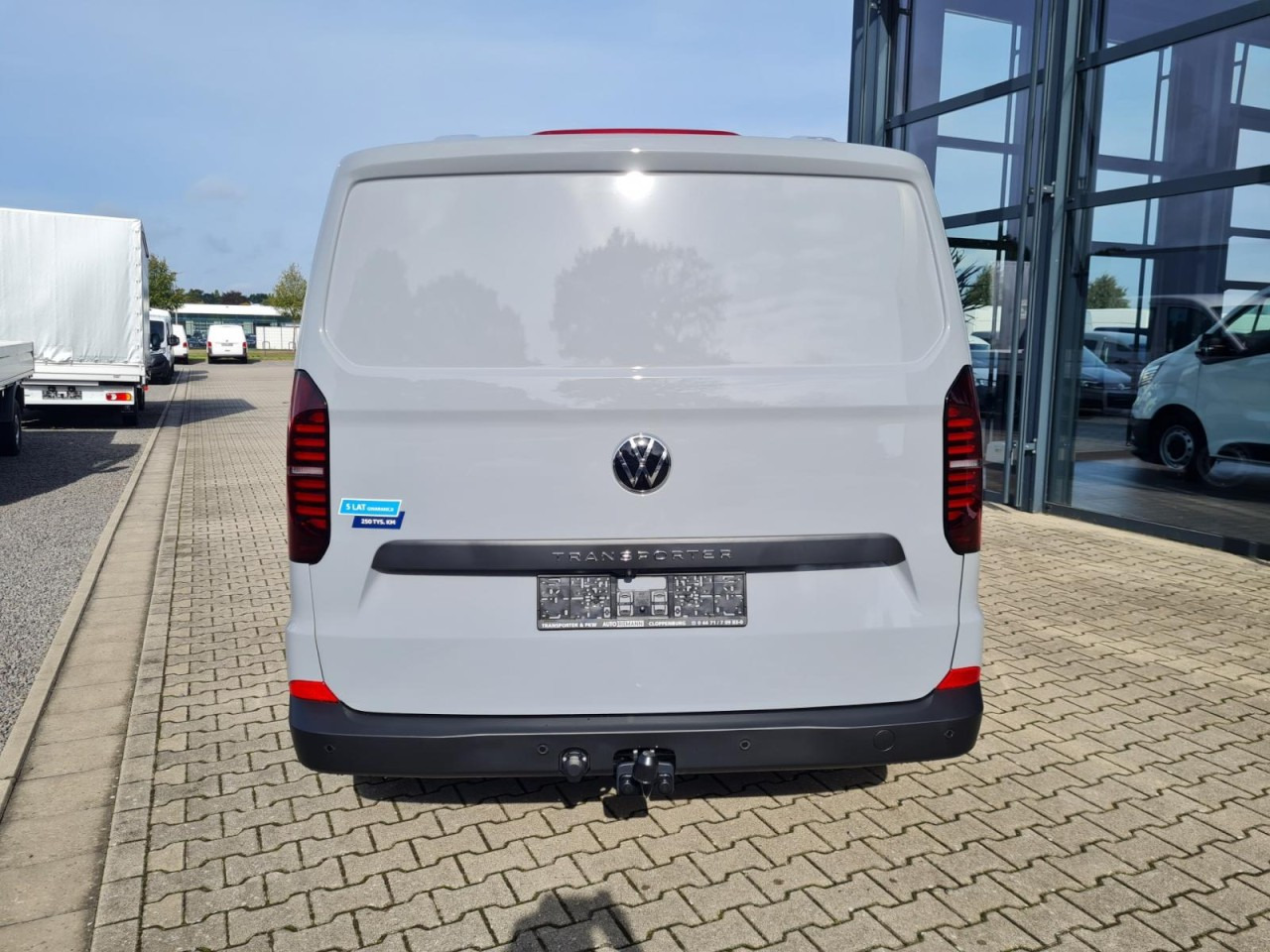 Volkswagen T7 Kasten AG L2 lang AHK KLIMA KAMERA LED TEMPOMAT - فان المدمجة: صور 5 Volkswagen T7 Kasten AG L2 lang AHK KLIMA KAMERA LED TEMPOMAT - فان المدمجة: صور 5