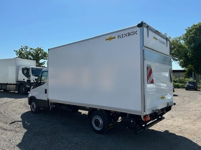 Iveco Daily 35S16H 3.0 LBW Kamera Spoiler 11... - الشاحنات الصغيرة صندوق مغلق: صور 4 Iveco Daily 35S16H 3.0 LBW Kamera Spoiler 11... - الشاحنات الصغيرة صندوق مغلق: صور 4