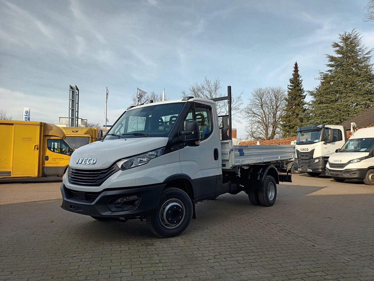 Iveco Daily 70C18H Dreiseitenkipper ab 0% Finanzieren - قلاب صغير: صور 1 Iveco Daily 70C18H Dreiseitenkipper ab 0% Finanzieren - قلاب صغير: صور 1