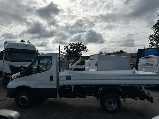 Iveco Daily 70C18H Meiller-Dreiseitenkipper 0% Finan.. - قلاب صغير: صور 4 Iveco Daily 70C18H Meiller-Dreiseitenkipper 0% Finan.. - قلاب صغير: صور 4