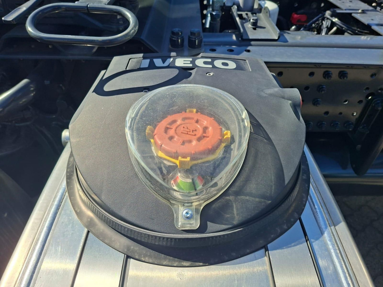 Iveco X-Way AT440X54 T/P 540PS 397 kW (540 PS), Aut... - شاحنة جرار: صور 3 Iveco X-Way AT440X54 T/P 540PS 397 kW (540 PS), Aut... - شاحنة جرار: صور 3