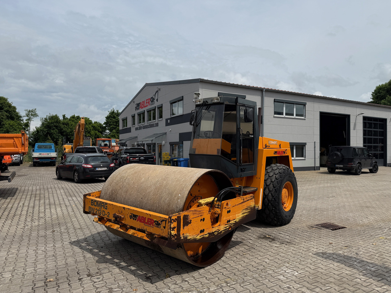 Bomag BW 213D-2 Walzenzug - مدماج: صور 2 Bomag BW 213D-2 Walzenzug - مدماج: صور 2