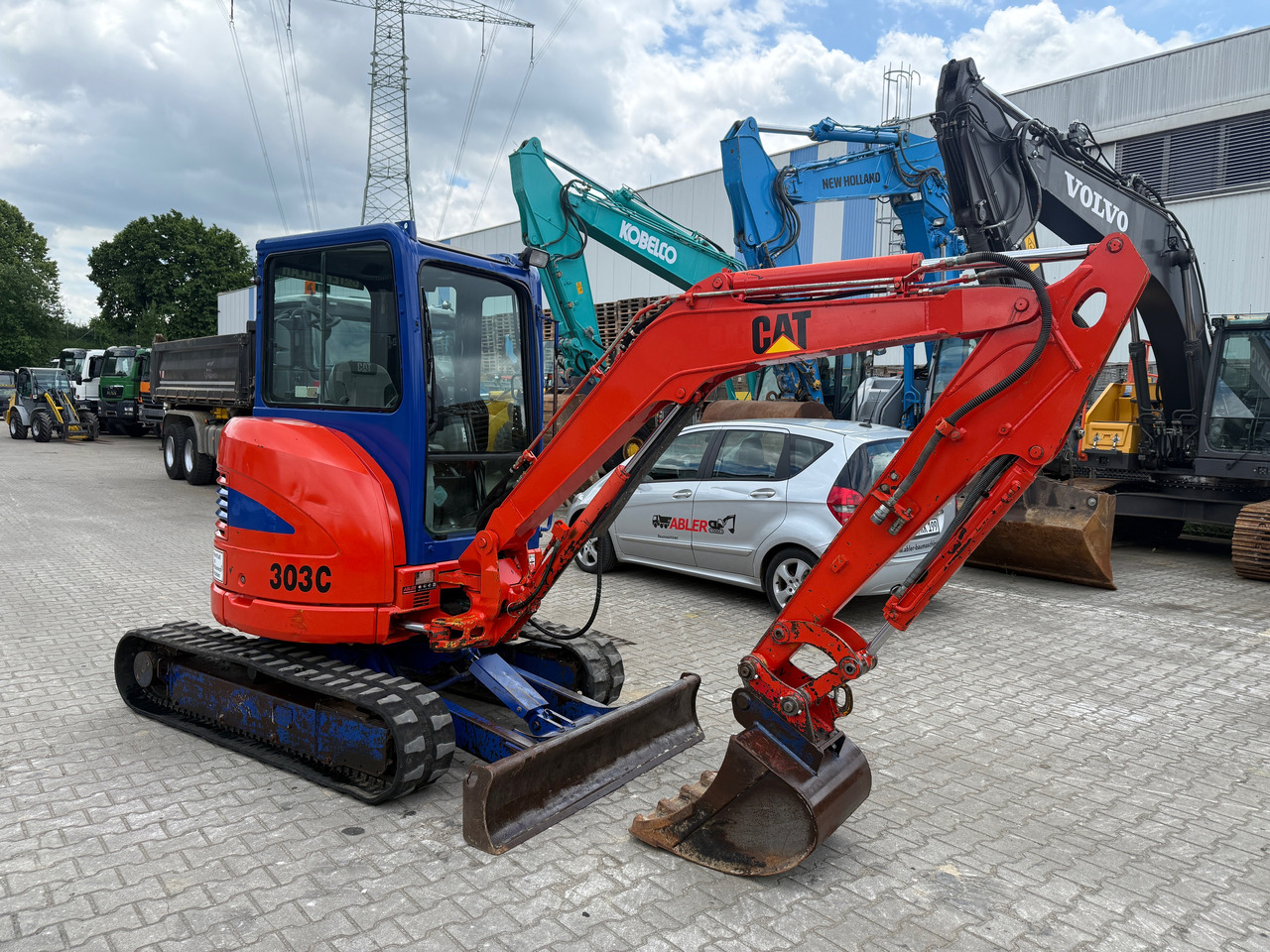 Caterpillar 303C Minibagger - حفارة: صور 2 Caterpillar 303C Minibagger - حفارة: صور 2
