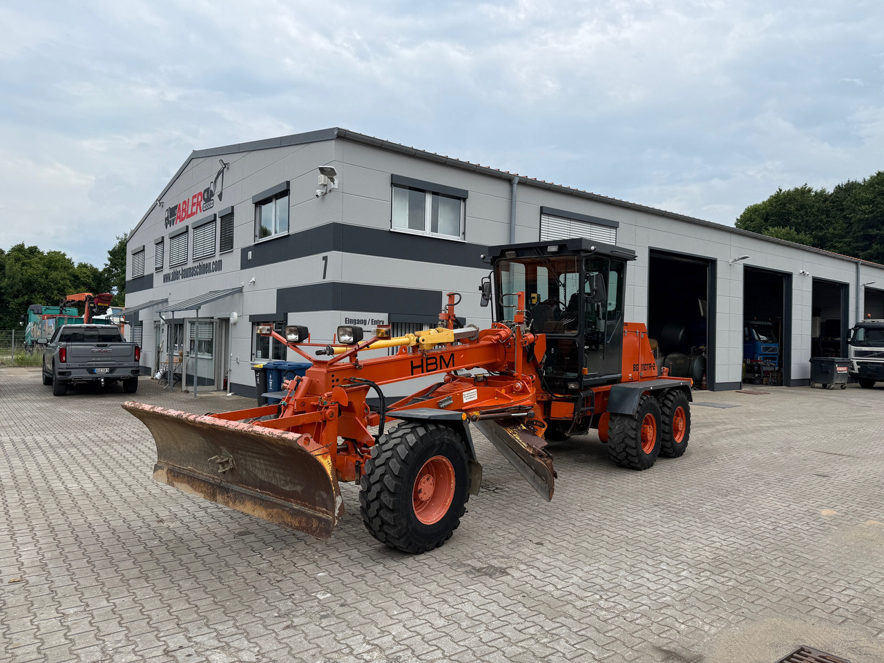 HBM Nobas BG110 TA 2 Grader mit Heckaufreißer GPS - جرافة ذات عجلات تلسكوبية: صور 2 HBM Nobas BG110 TA 2 Grader mit Heckaufreißer GPS - جرافة ذات عجلات تلسكوبية: صور 2
