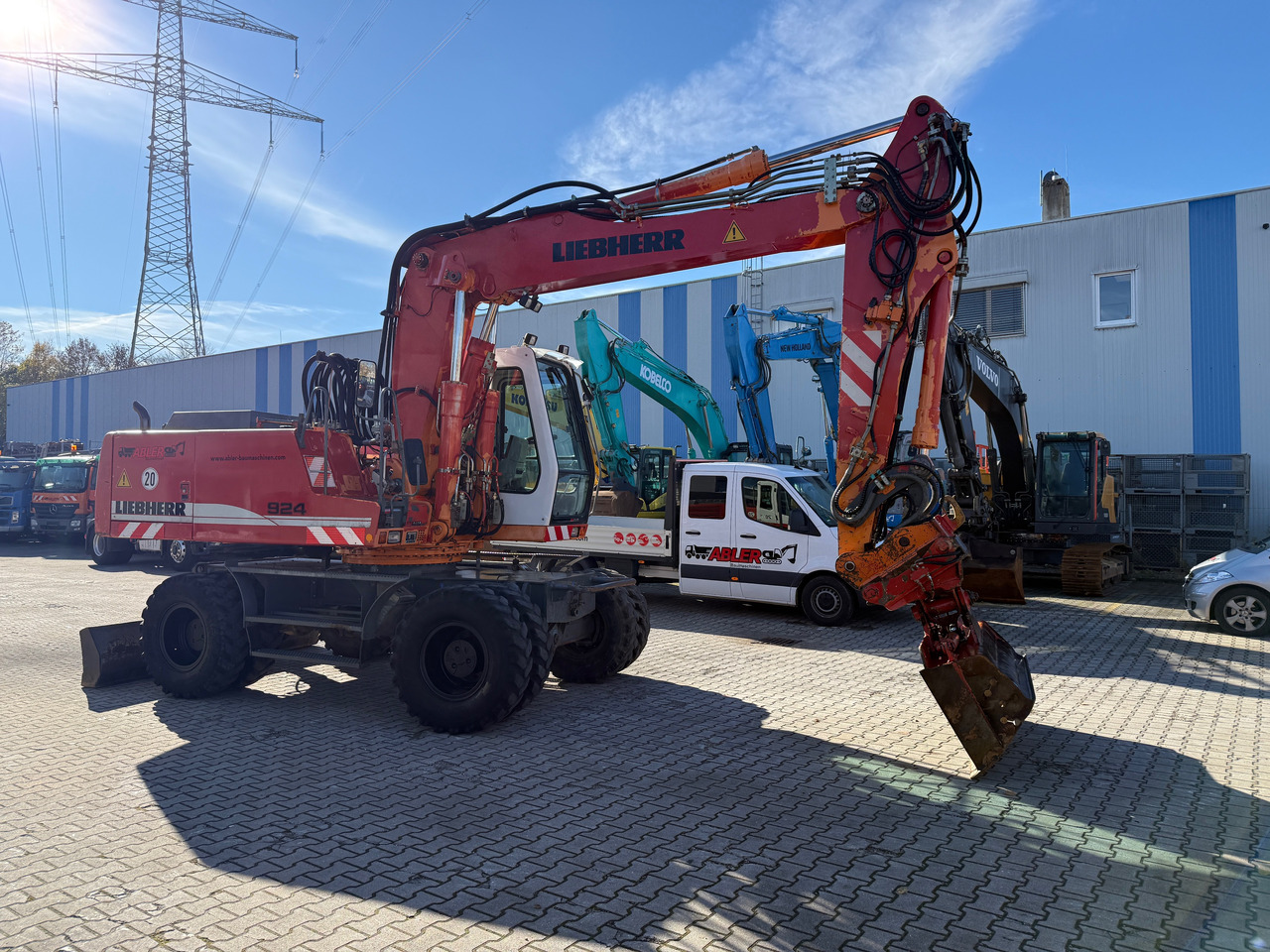Liebherr A924 B Litronic Mobilbagger OQ 70/55 - حفارة: صور 3 Liebherr A924 B Litronic Mobilbagger OQ 70/55 - حفارة: صور 3