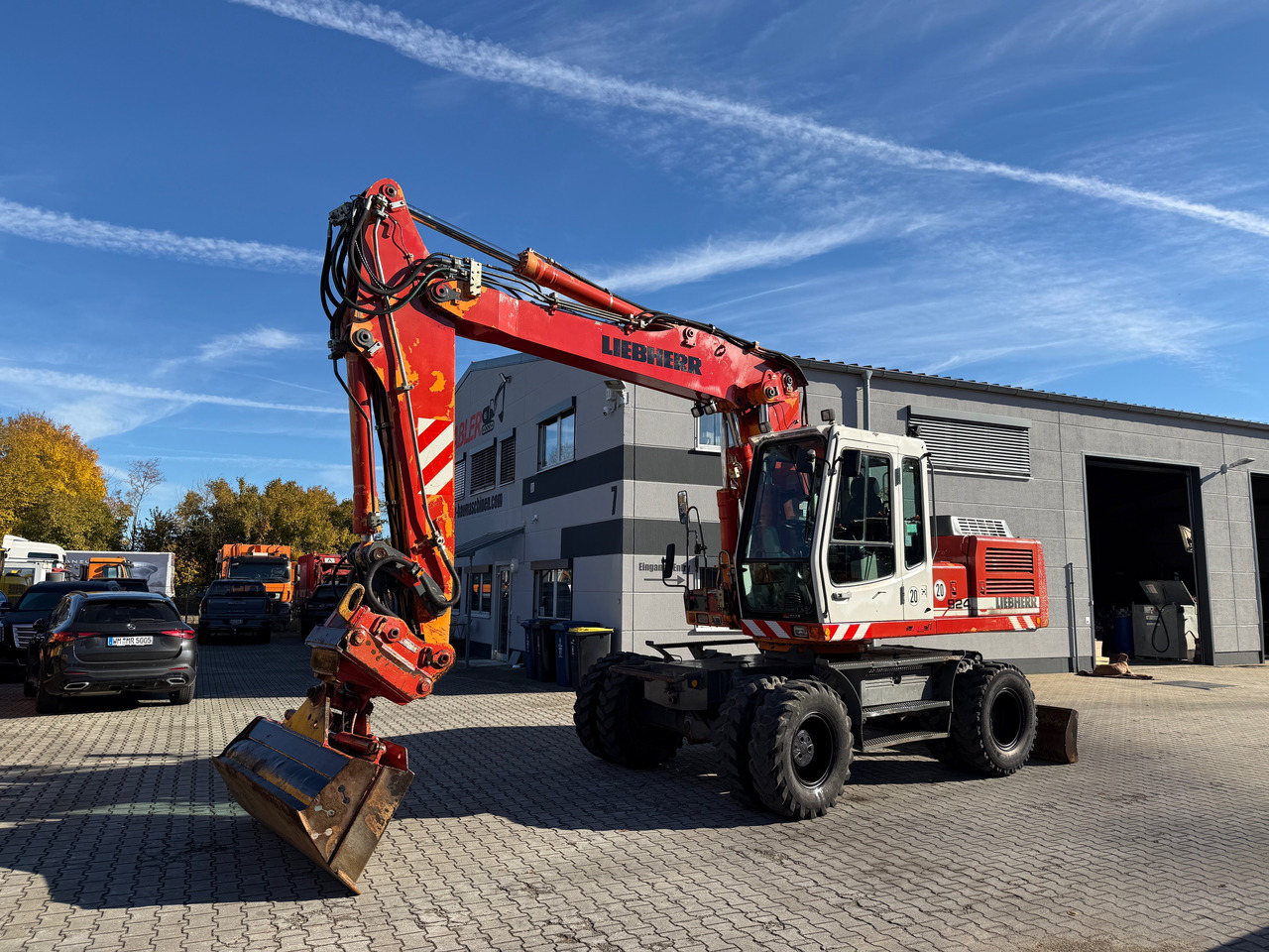 Liebherr A924 B Litronic Mobilbagger OQ 70/55 - حفارة: صور 2 Liebherr A924 B Litronic Mobilbagger OQ 70/55 - حفارة: صور 2
