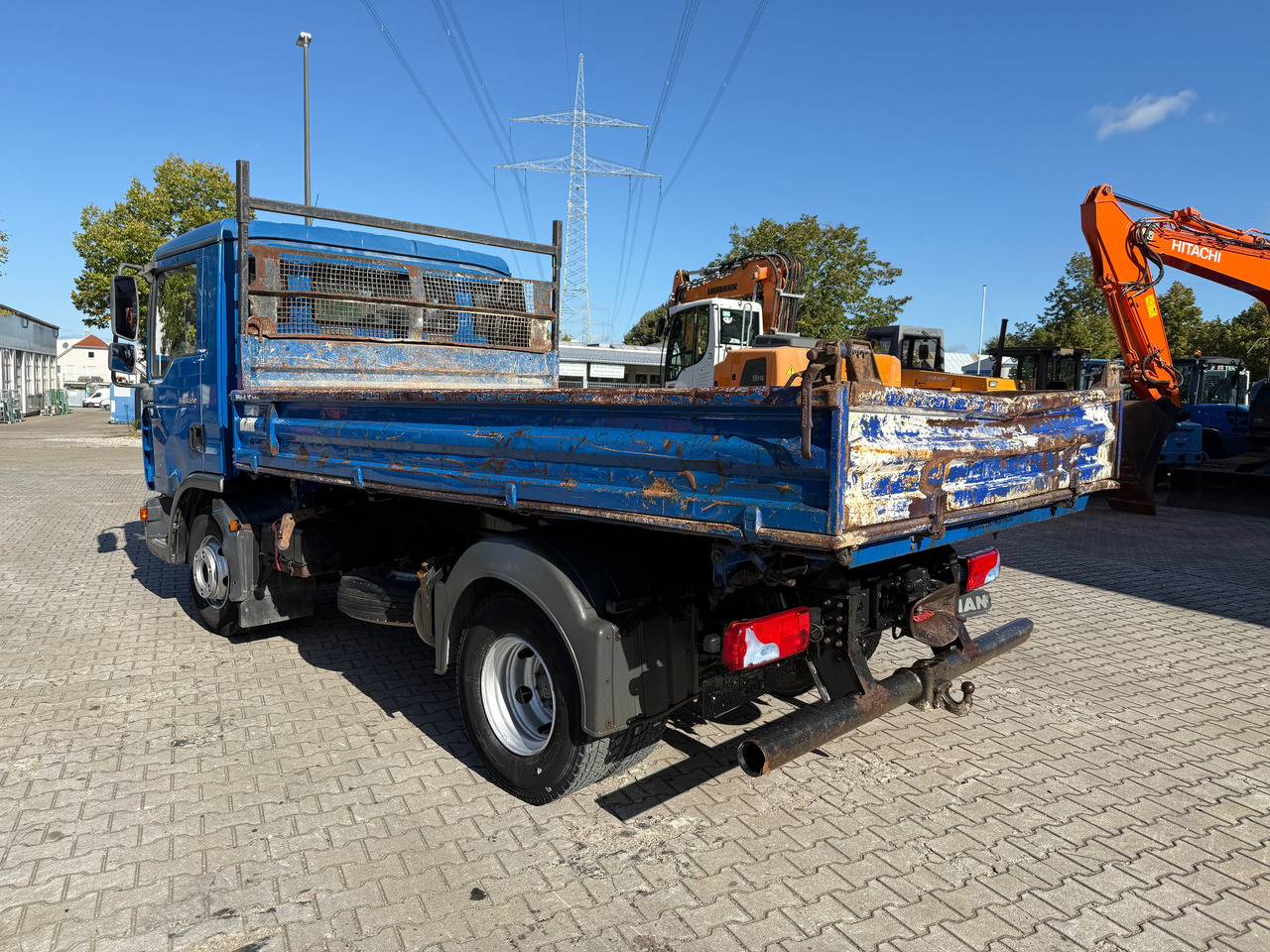 MAN TGL 8.180 3-Seiten-Kipper 2x AHK - قلابات: صور 5 MAN TGL 8.180 3-Seiten-Kipper 2x AHK - قلابات: صور 5