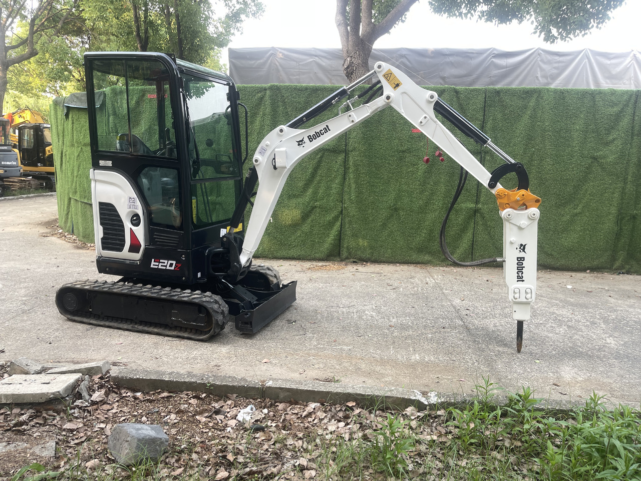 Bobcat E20Z - حفارة مصغرة: صور 1 Bobcat E20Z - حفارة مصغرة: صور 1