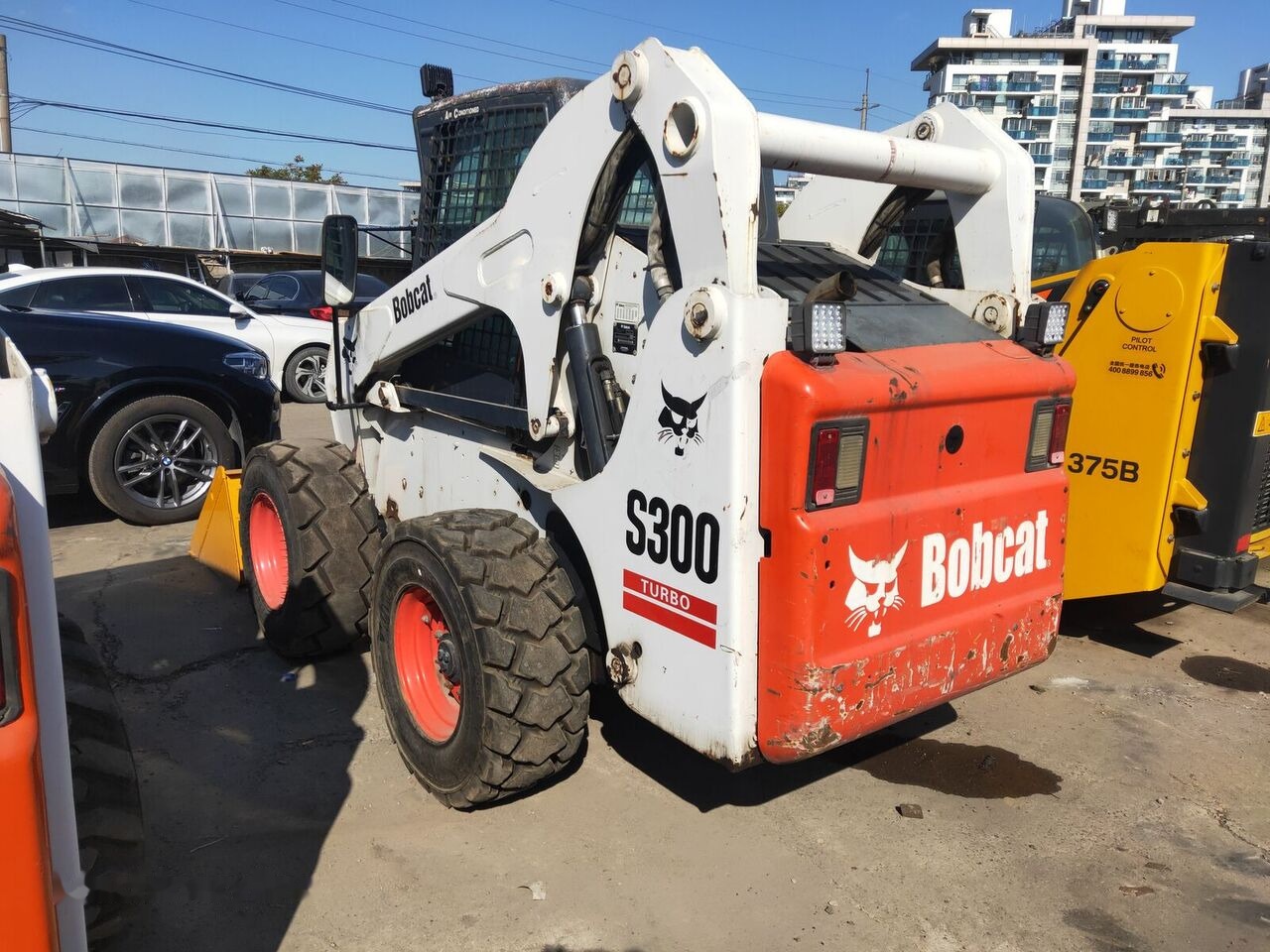 Bobcat S300 - شيول صغير: صور 5 Bobcat S300 - شيول صغير: صور 5