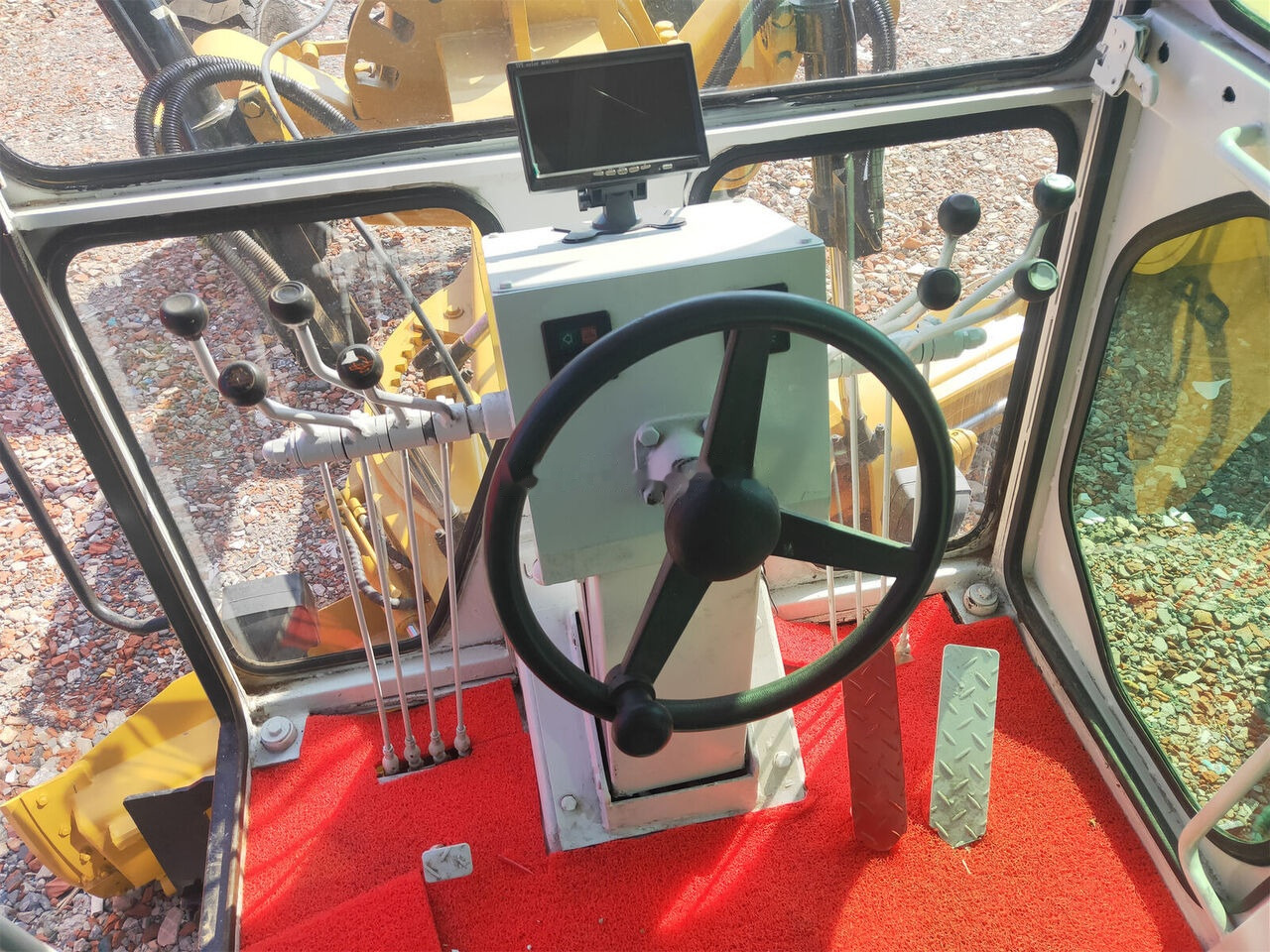 Caterpillar 140K - آلة تسوية الأرض: صور 5 Caterpillar 140K - آلة تسوية الأرض: صور 5