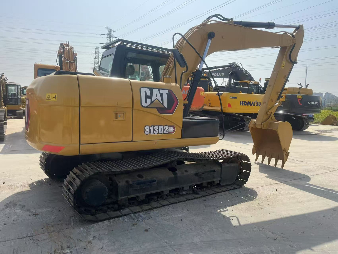 Caterpillar 313D2 - حفارات زحافة: صور 4 Caterpillar 313D2 - حفارات زحافة: صور 4