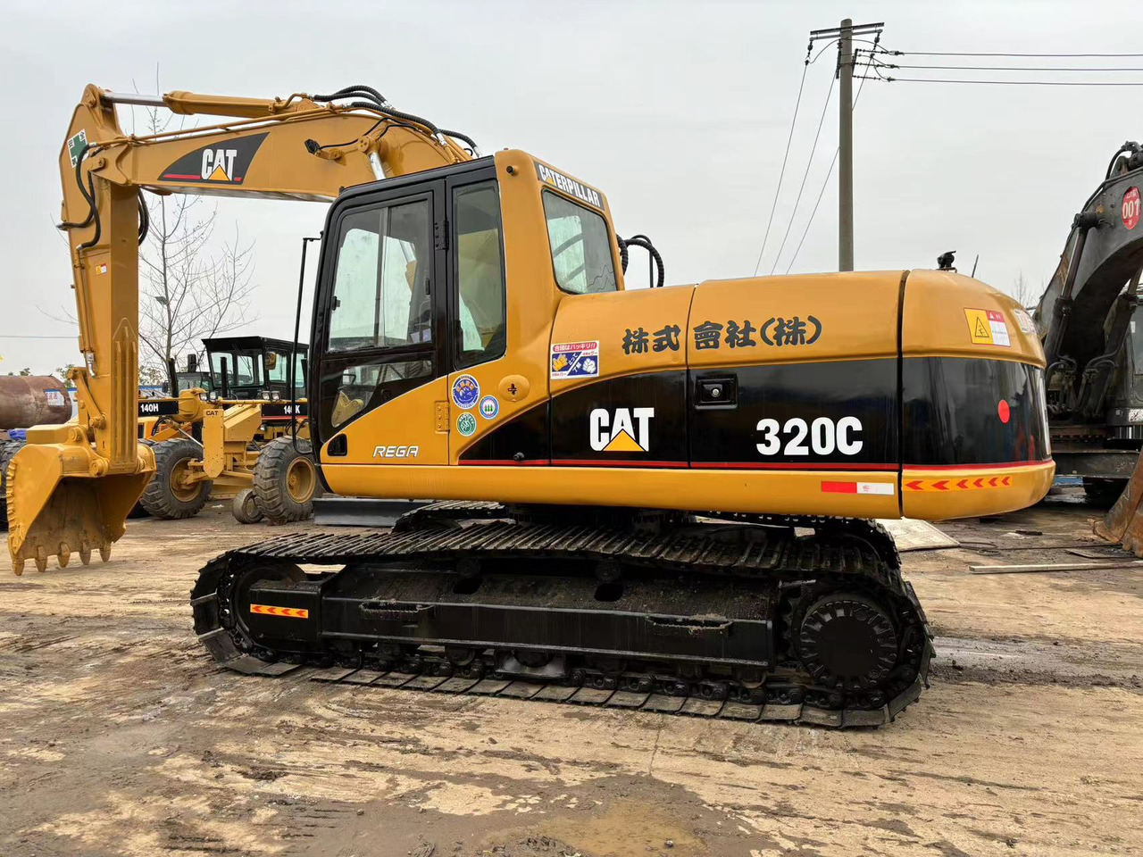 Caterpillar 320C - حفارات زحافة: صور 3 Caterpillar 320C - حفارات زحافة: صور 3